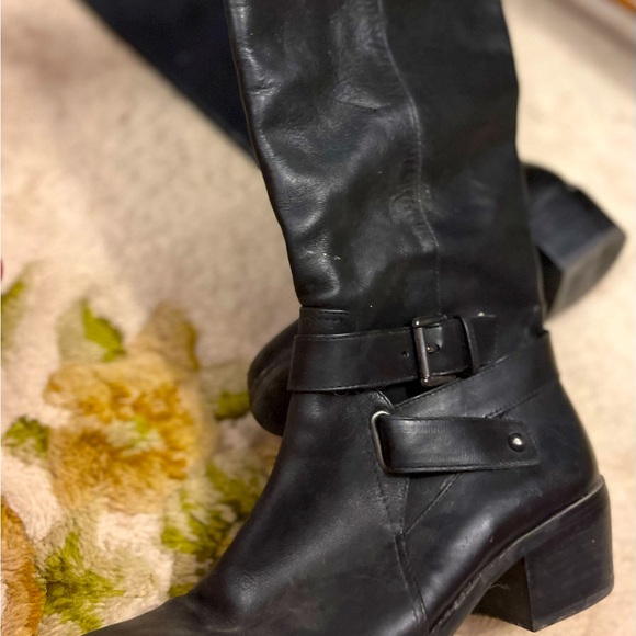 Black tall dressy leather boots. (Purchased at Browns) - Picture 2 of 7